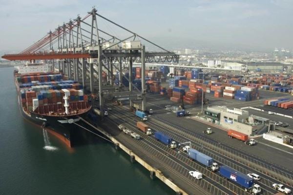 EMBARQUES CALIFORNIA ABRIL 2025: DESCENSO INTERANUAL DEL 0,16%.